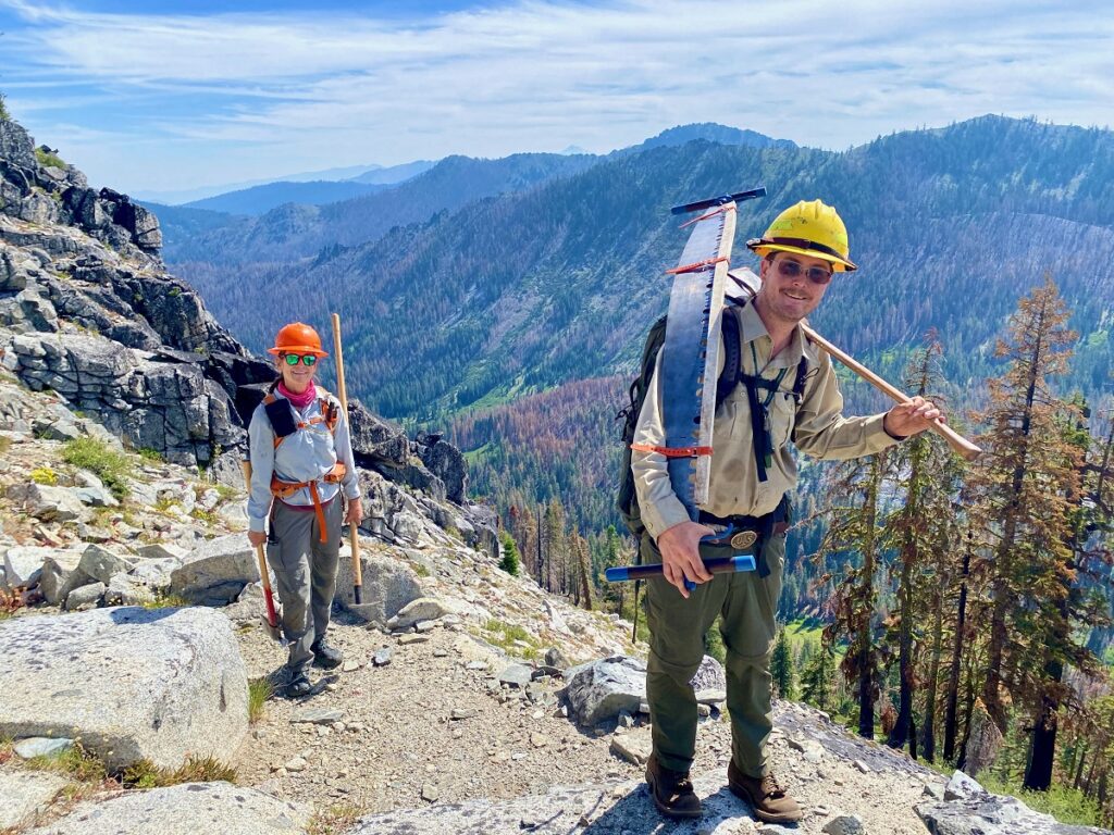 Carrying the crosscut up the mountain