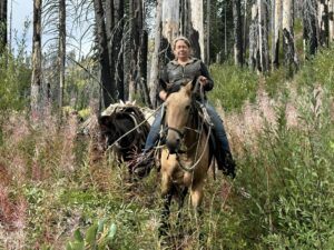 Ellen Andrews, Klamath National Forest packer.