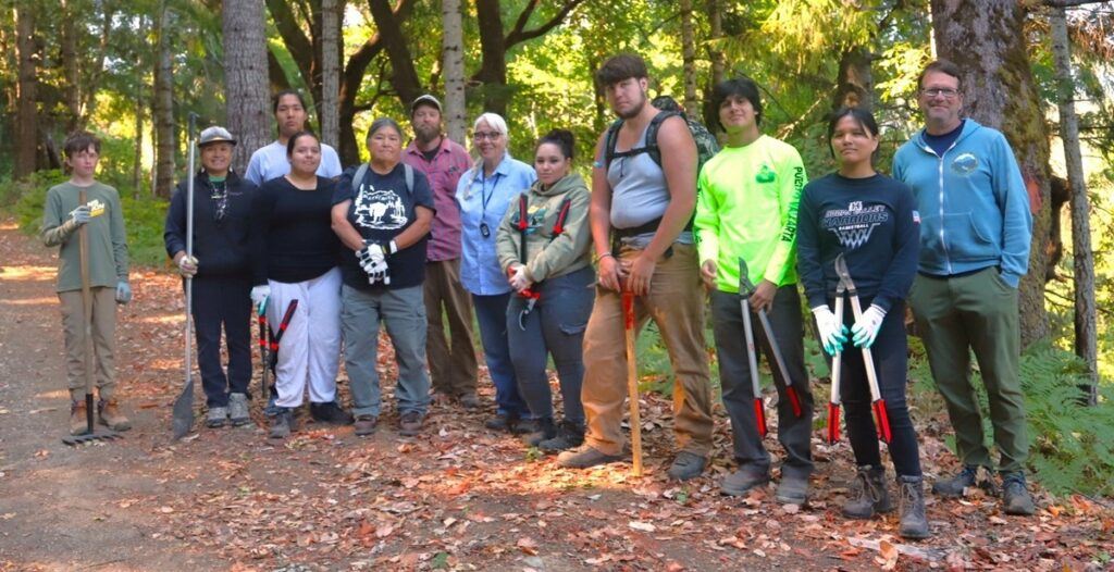 Project crew varied over the three days, but always included a strong group of willing workers!